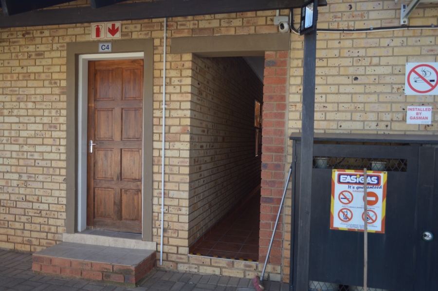 Commercial Property for Sale in Wilkoppies North West